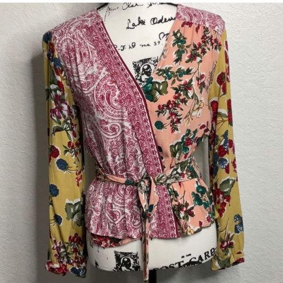 ANTHROPOLOGIE Floral Patchwork Wrap Blouse by MEADOW RUE - Picture 13 of 16